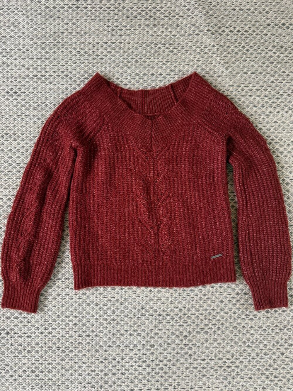 Abercrombie & Fitch Off the Shoulder Sweater Size Small